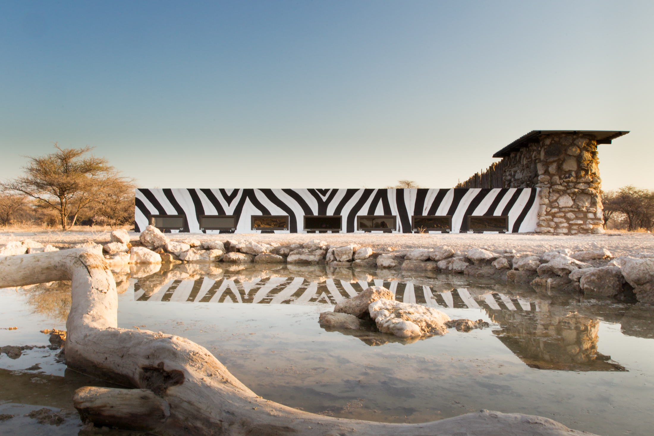 Wildlife viewing from the exclusive Onkolo Hide
